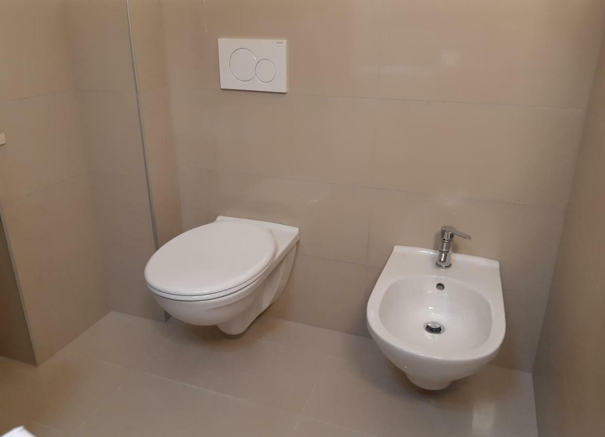 Dolomiti Suite Belluno Bagian luar foto