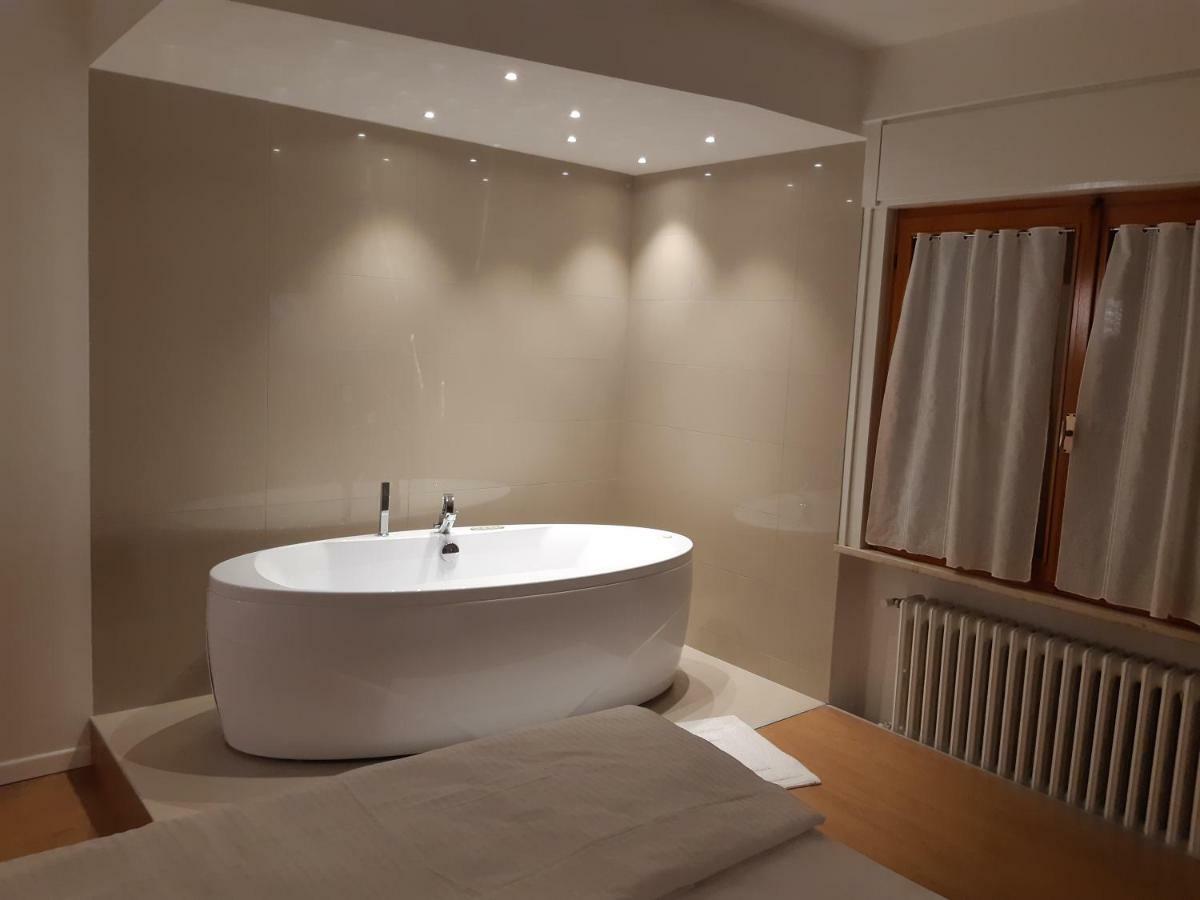 Dolomiti Suite Belluno Bagian luar foto